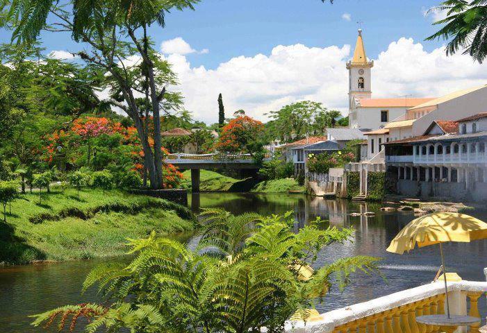 Nhundiaquara Hotel E Restaurante Моретис Екстериор снимка